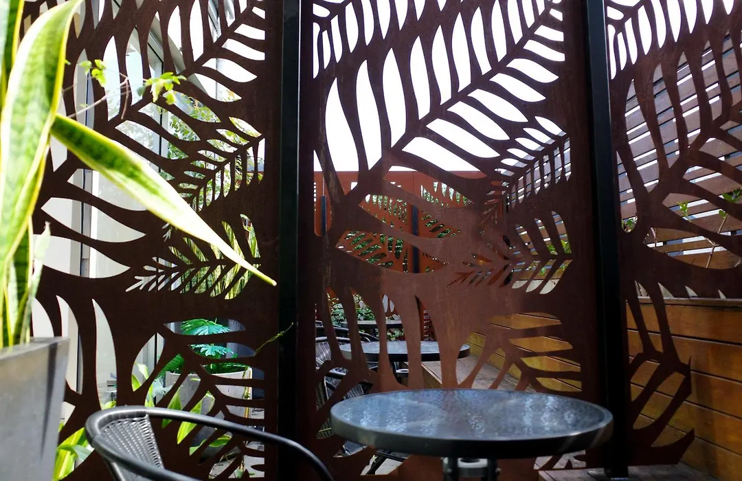 Crown Hotel Surry Hills-1